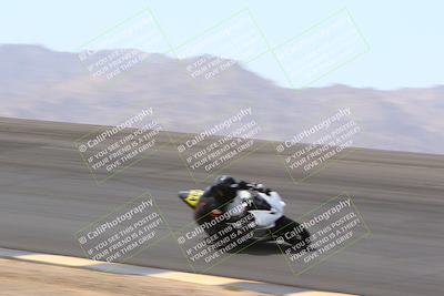 media/Apr-10-2022-SoCal Trackdays (Sun) [[f104b12566]]/Bowl (11am)/